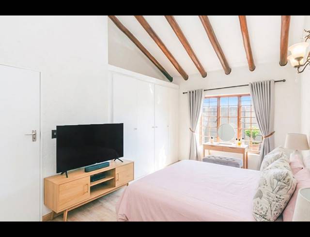 2 BEDROOM APARTMENT FOR SALE IN PAULSHOF